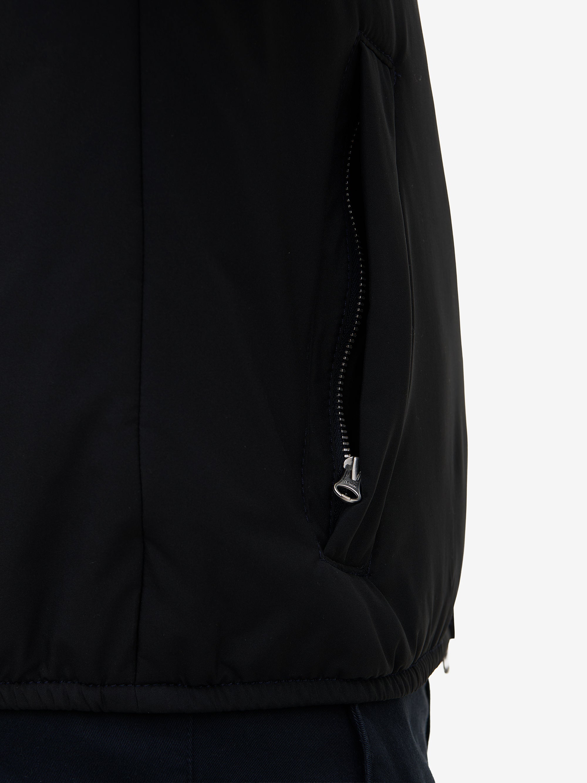 Scott Water-Repellent Vest – Navy
