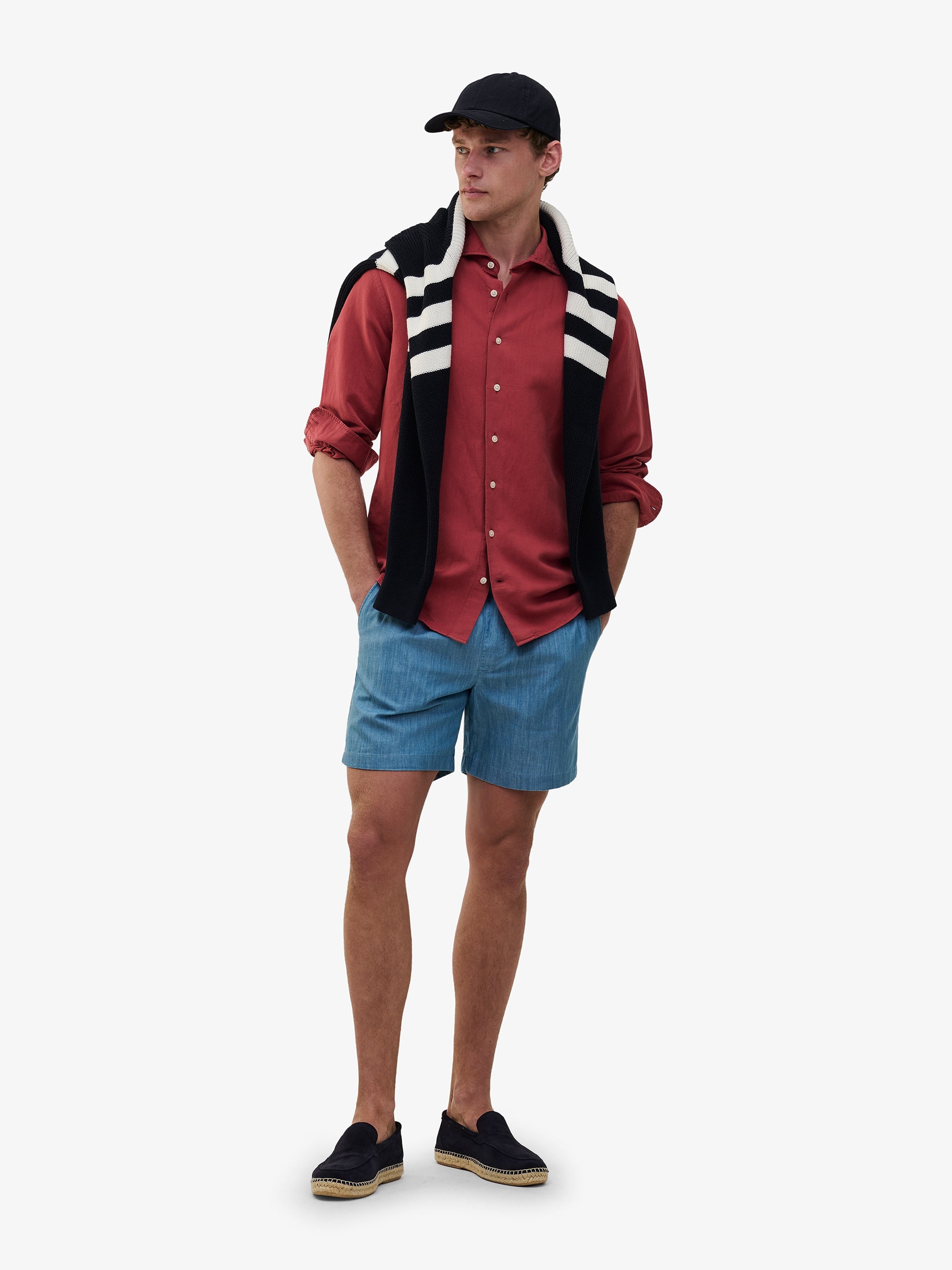 Breeze Chambray Shorts – Mid Blue